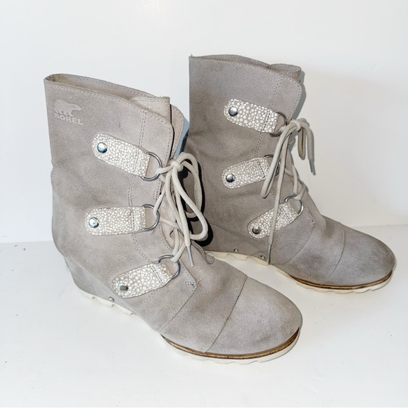 Sorel Joan of Arctic Wedge Mid Boot Women's Dove/White 9.5 - Picture 3 of 13